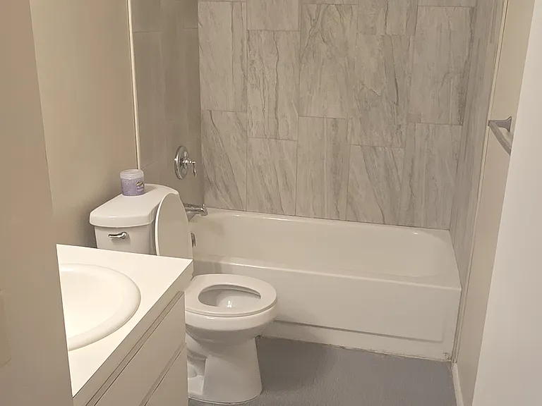 367 W Rosewood Ln — Photo 13
