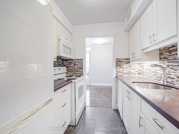 5th image of 55 Isabella St #502