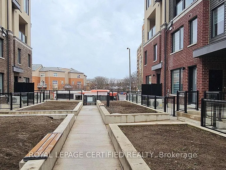 3405 Ridgeway Dr #28 — Photo 1