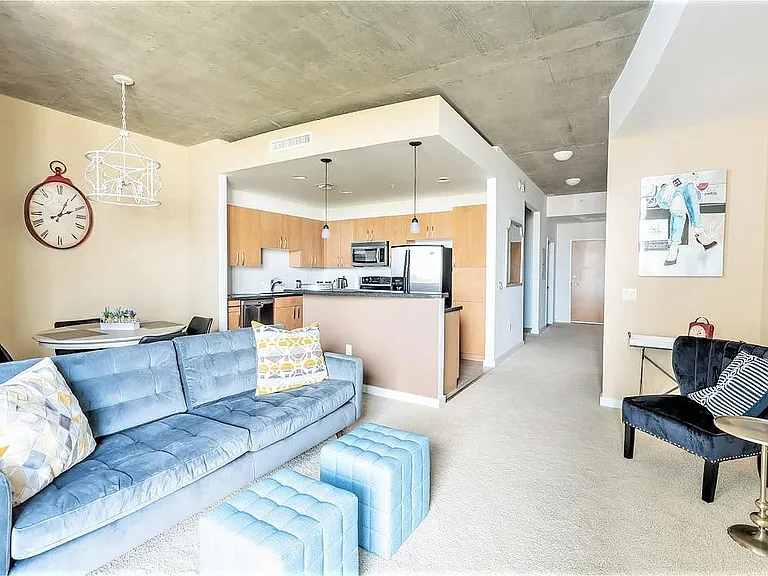 300 S Australian Ave #601 — Photo 5