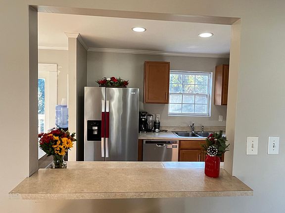 3rd image of 5116 Furman Pl