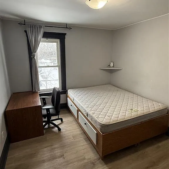 329 Randolph Ave #1 — Photo 6