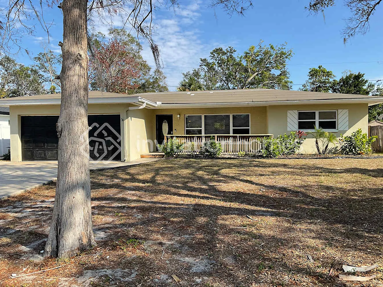 1721 Greenhill Dr Clearwater, FL 33755 — Photo 1