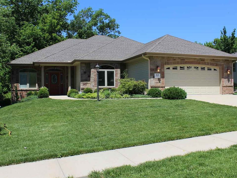 1st image of 2621 SE Scorpio Ave