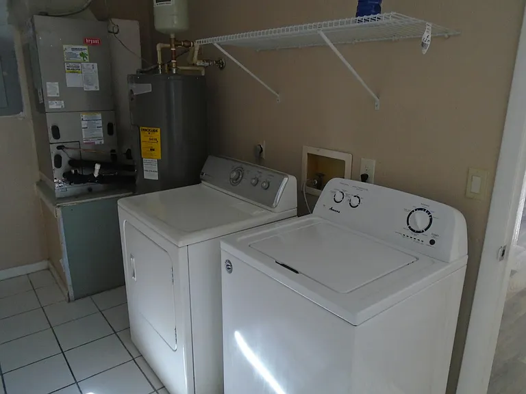 Laundry/Utility Room