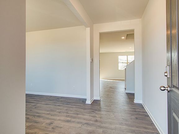 2nd image of 4017 Roane Dr