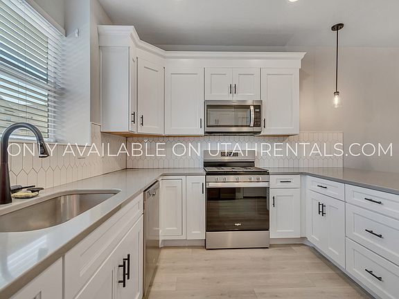 5th image of 4150 W Hardman Way