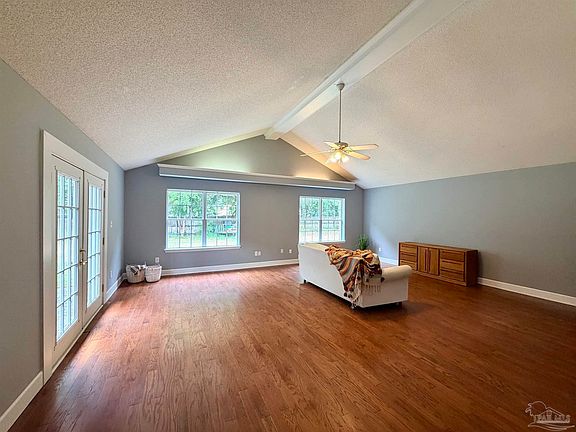 2nd image of 5663 Culpepper Cir
