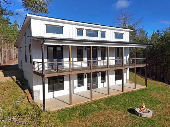 22 Walnut Spur, Mineral Bluff, GA 30559