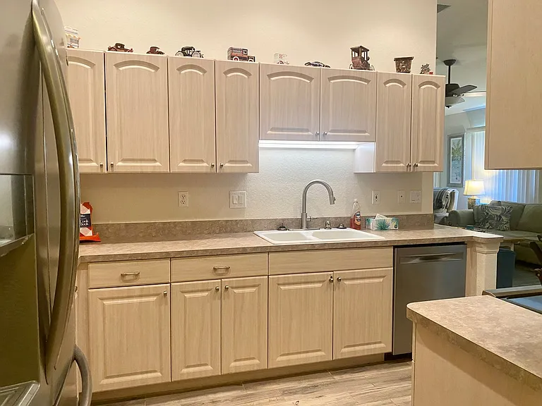 1204 Auburn Cove Cir — Photo 14