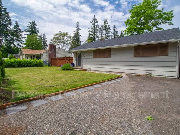 11302 NE 4th St, Vancouver, WA 98684