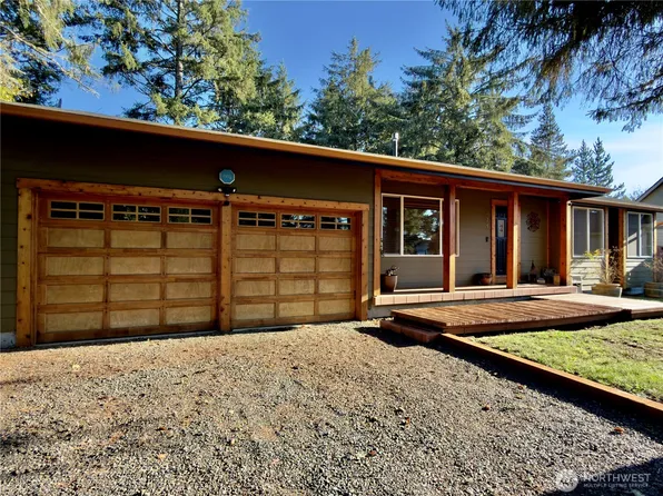 471 Kloshe Court SE, Ocean Shores, WA 98569