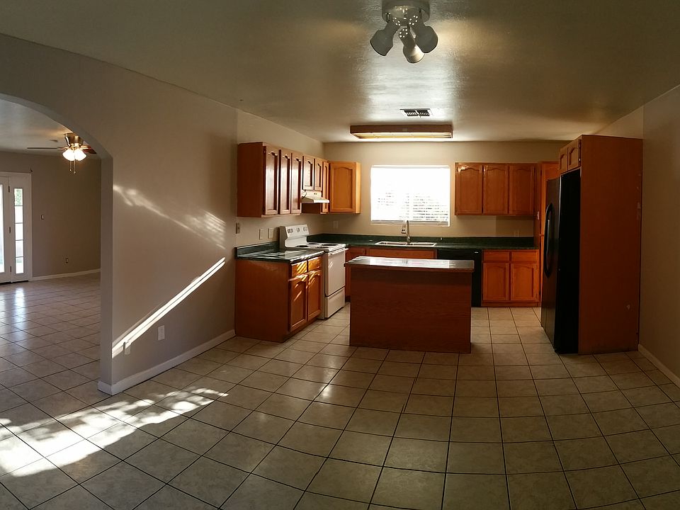 Kitchen/Dinning