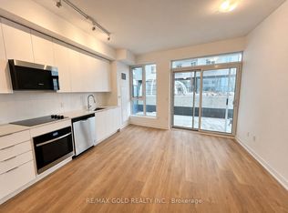 498 Caldari Rd #517, Vaughan, ON L4K0E1
