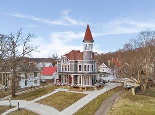 709 S 4th St, Ironton, OH 45638