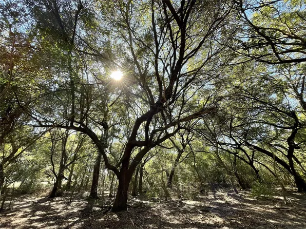 0 County Line Rd, Winnie, TX 77665