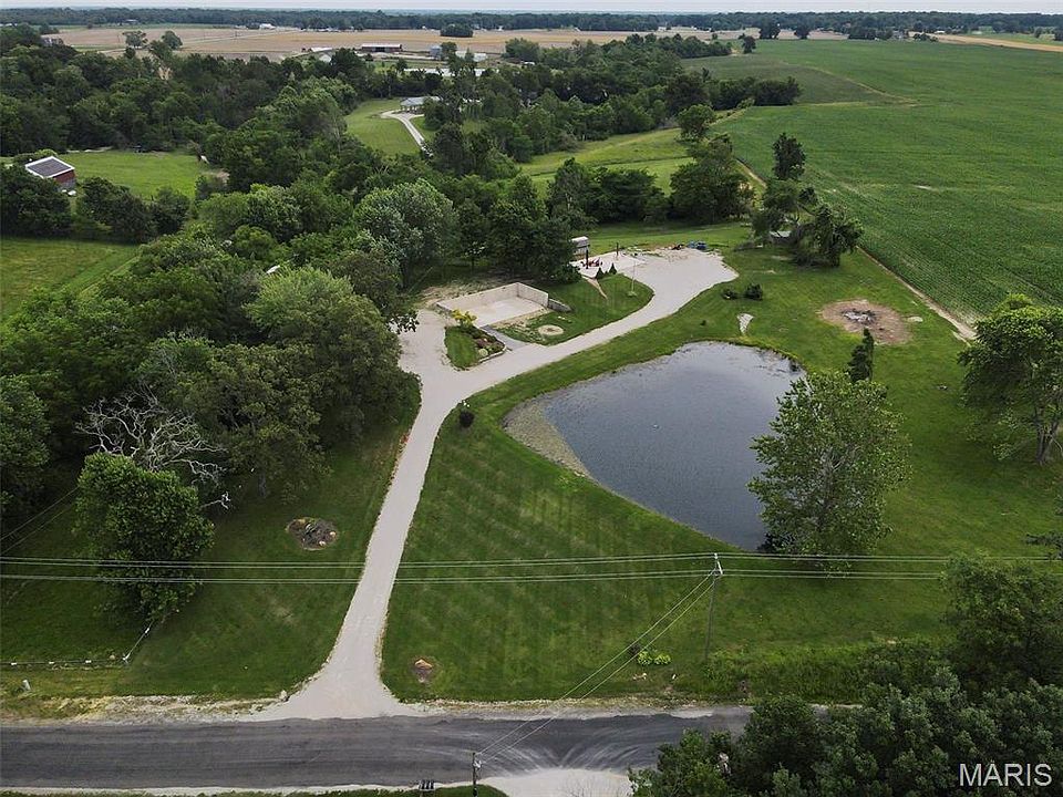 1st image of 7112 Fields Dr