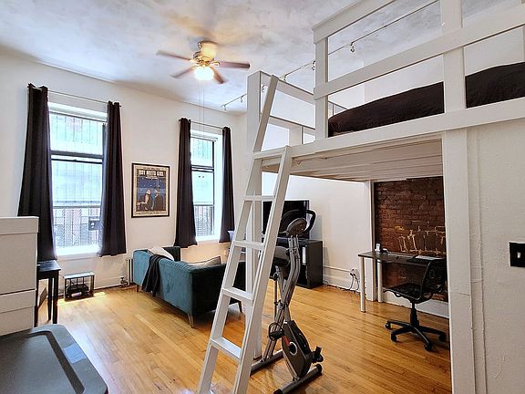 4th image of 163 Lafayette Ave APT 3