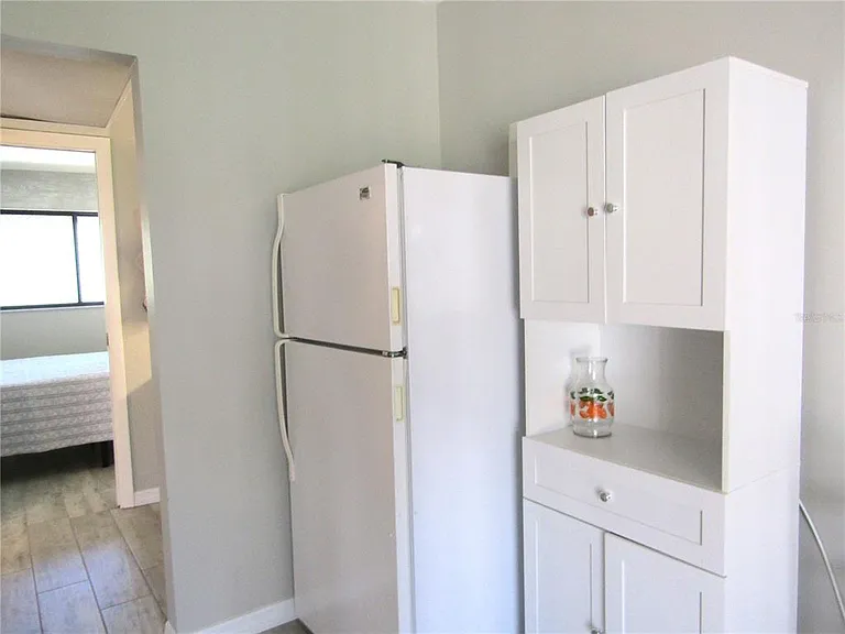 3553 Longmeadow #27 — Photo 8