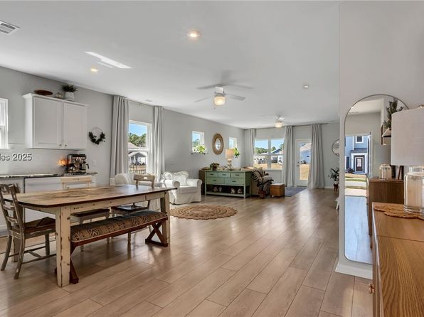 52 Hillcrest Way, Bluffton, SC 29909