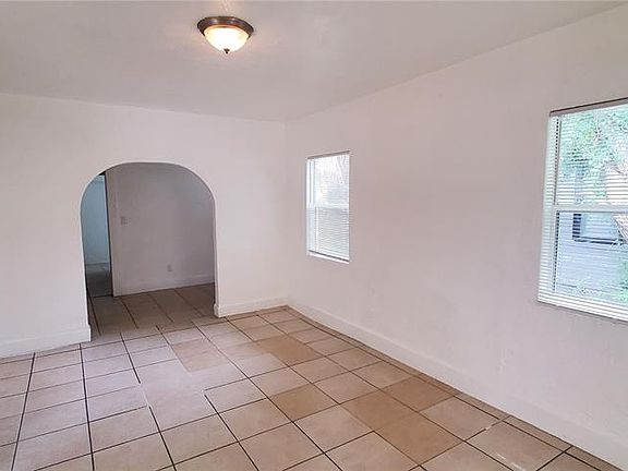 2nd image of 2156 17TH AVENUE S