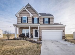 1588 Yellow Rose Ct, Fairborn, OH 45324