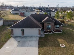 4544 Somerset Drive, Battlefield, MO 65619