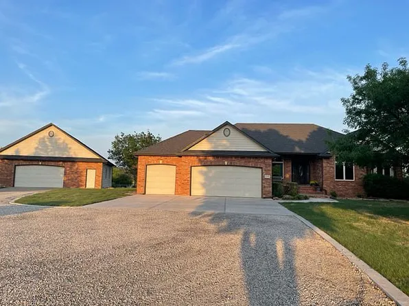 6240 N Busy Bee Ln, Andale, KS 67001