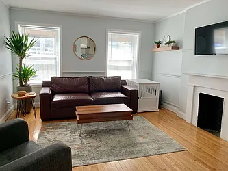 Rented by Flatiron Real Estate Advisors LLC