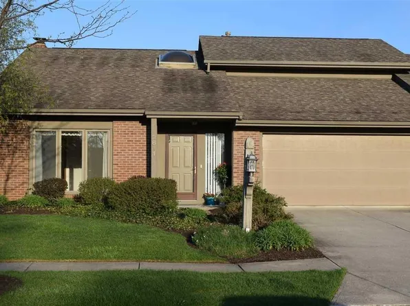 2611 Neptunes Xing, Fort Wayne, IN 46815