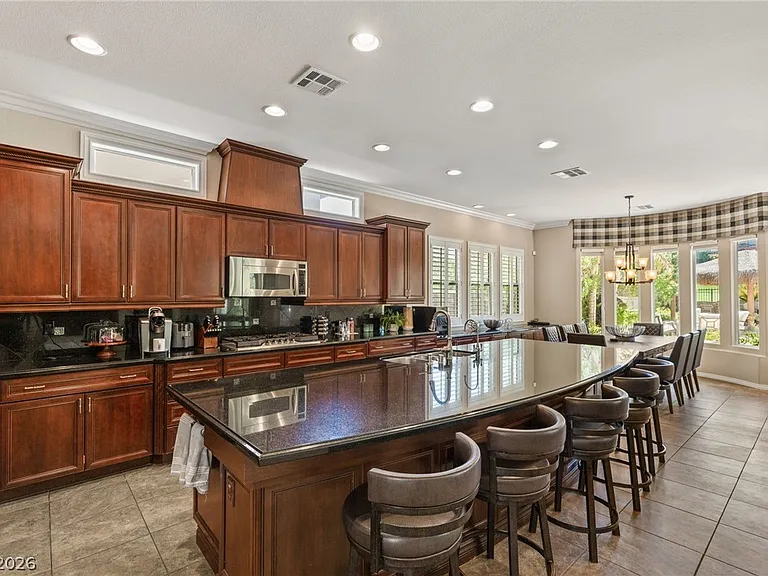 1399 Foothills Village Dr — Photo 14