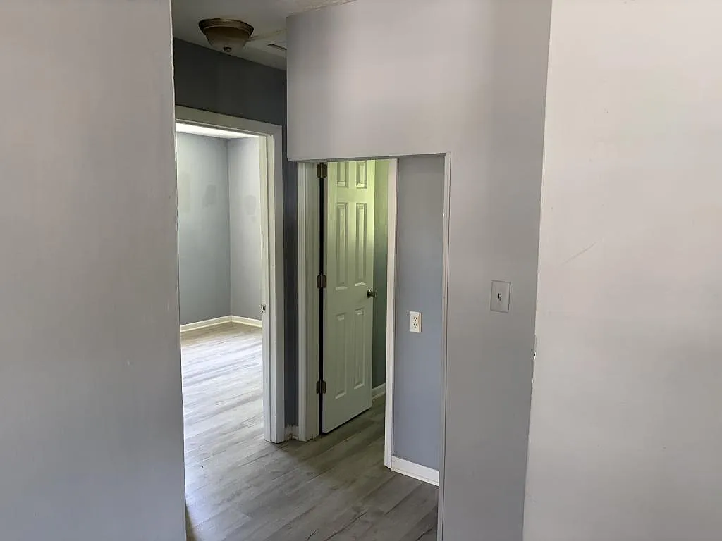 403 Beta St — Photo 4