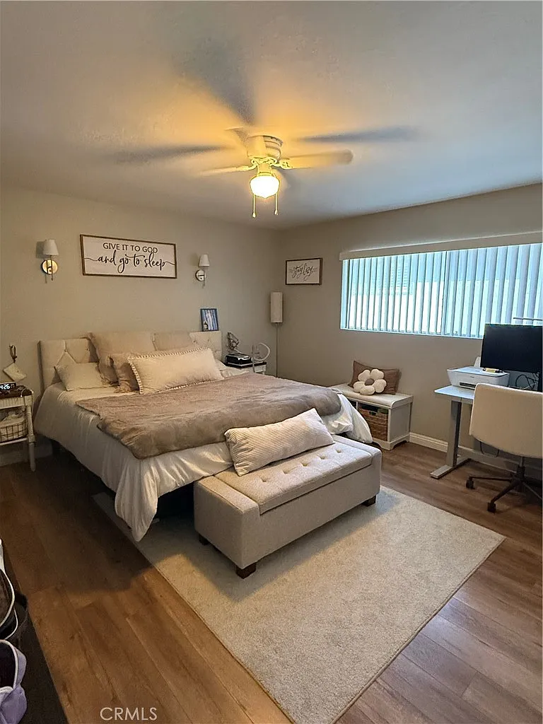 2 bed, 1.5 bath, 1104 sqft, $2,995 — Photo 2