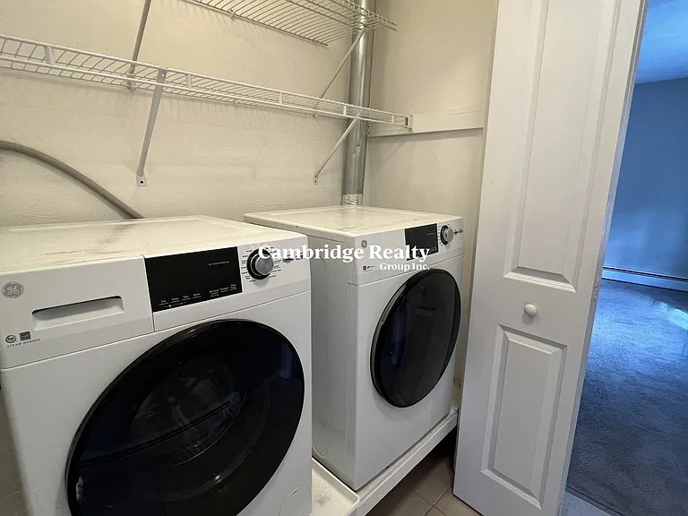 143 Washington Cir #2 — Photo 10
