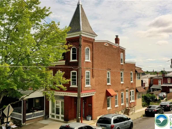 827 N 5th St, Allentown, PA 18102
