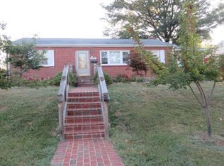 10805 E Nolcrest Dr, Silver Spring, MD 20903