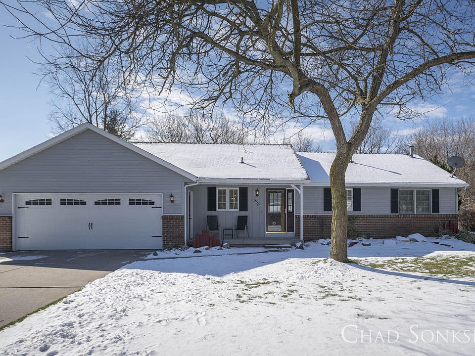 1st image of 550 Westfield Dr NW