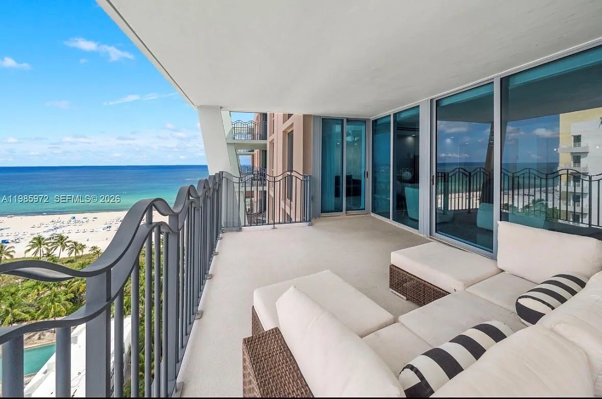 Building Photo - 1500 Ocean Dr #5-UPH