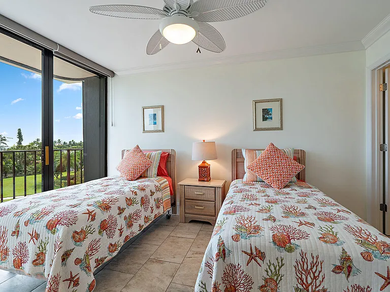 225 Beach Rd #401 — Photo 23