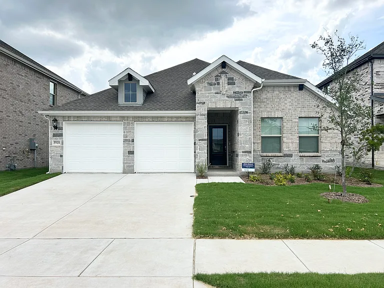 5910 Broadacre Dr — Photo 1