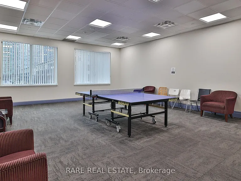 11 Lee Centre Dr #1016 — Photo 30