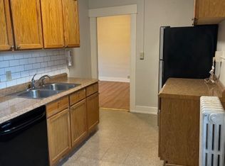 16 Pearl St #6, Springfield, VT 05156