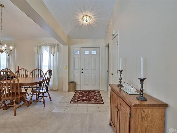 4th image of 5034 Summerset Dr