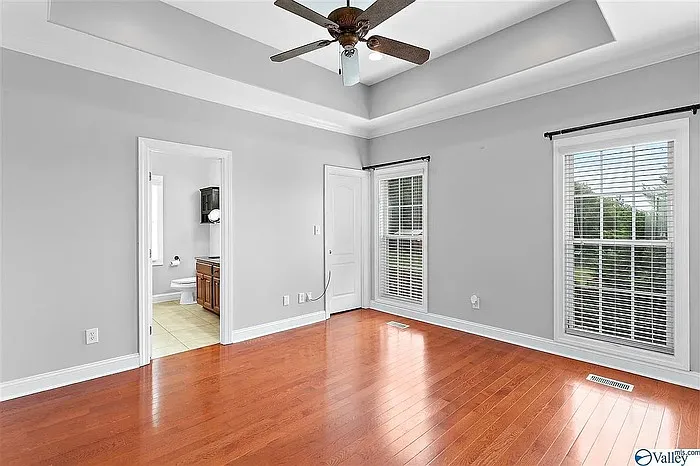 4 bed, 2.0 bath, 2086 sqft, $2,150 — Photo 4