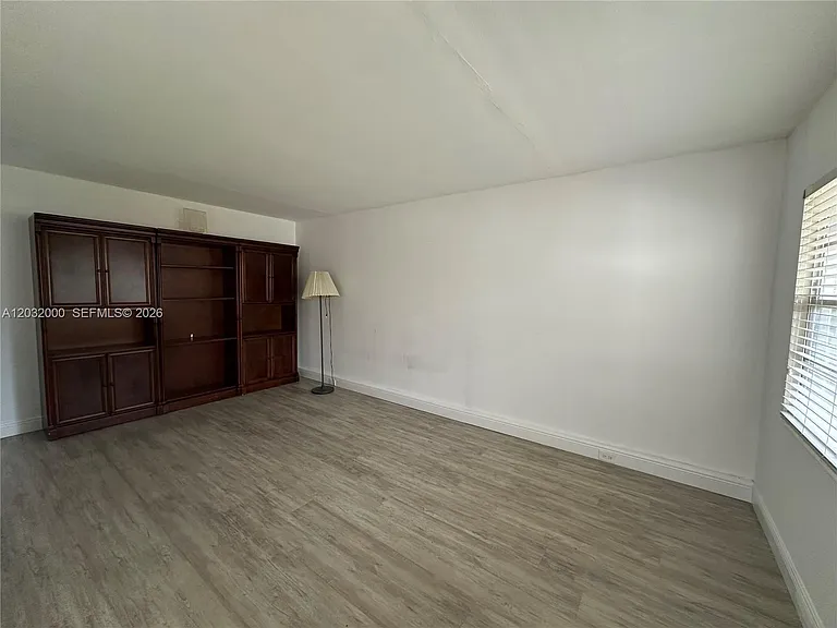 445 Mansfield Dr #445-K — Photo 8