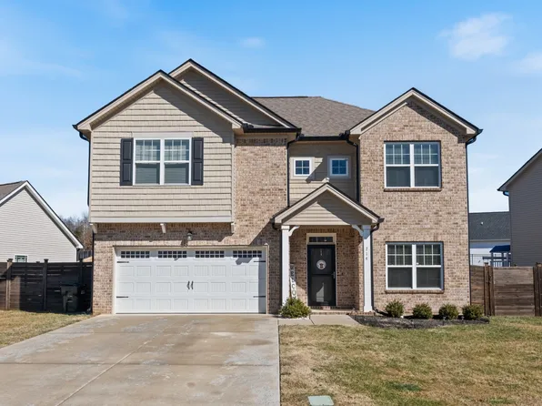 714 Monarchos Bnd, Burns, TN 37029
