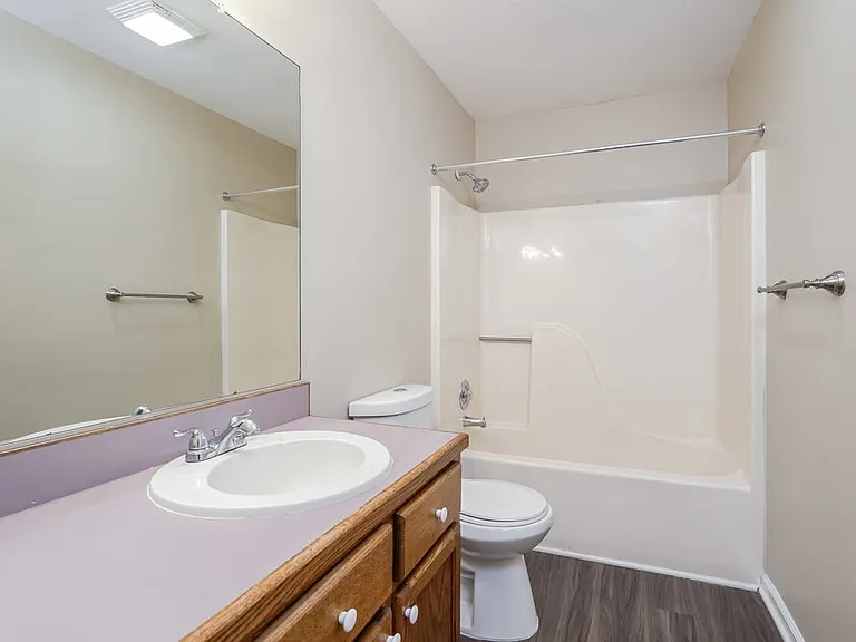 2110 Arden Pl — Photo 15