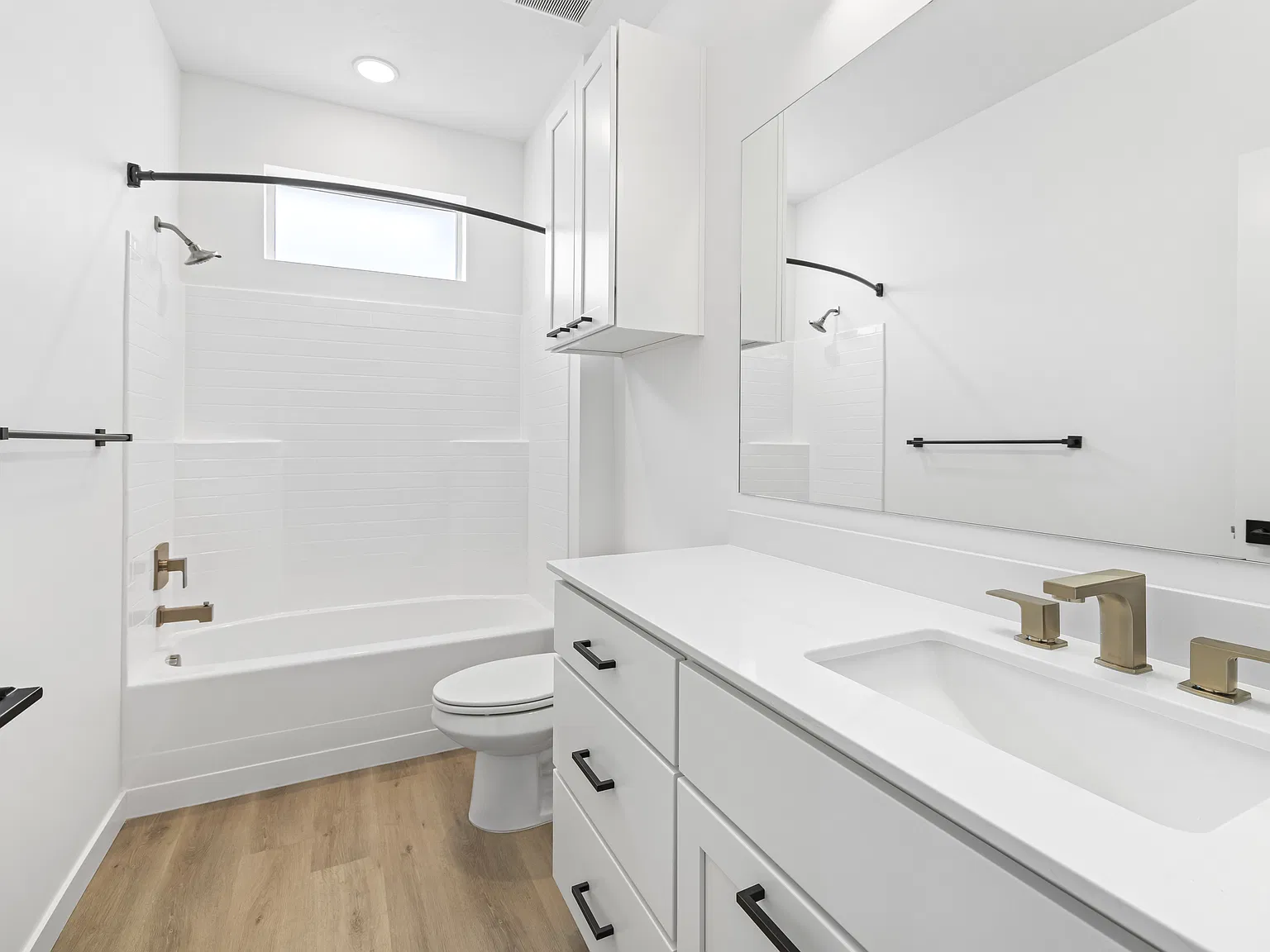 4220 Chloe Ln — Photo 3