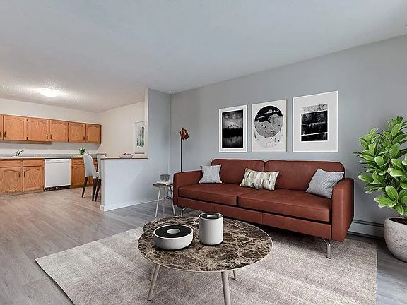 3rd image of 320 Gladstone Ave S #503332