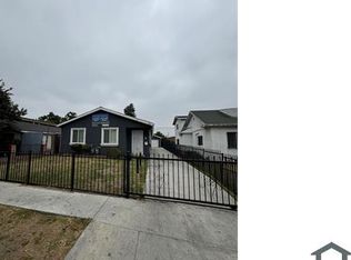 137 E 82nd Pl, Los Angeles, CA 90003